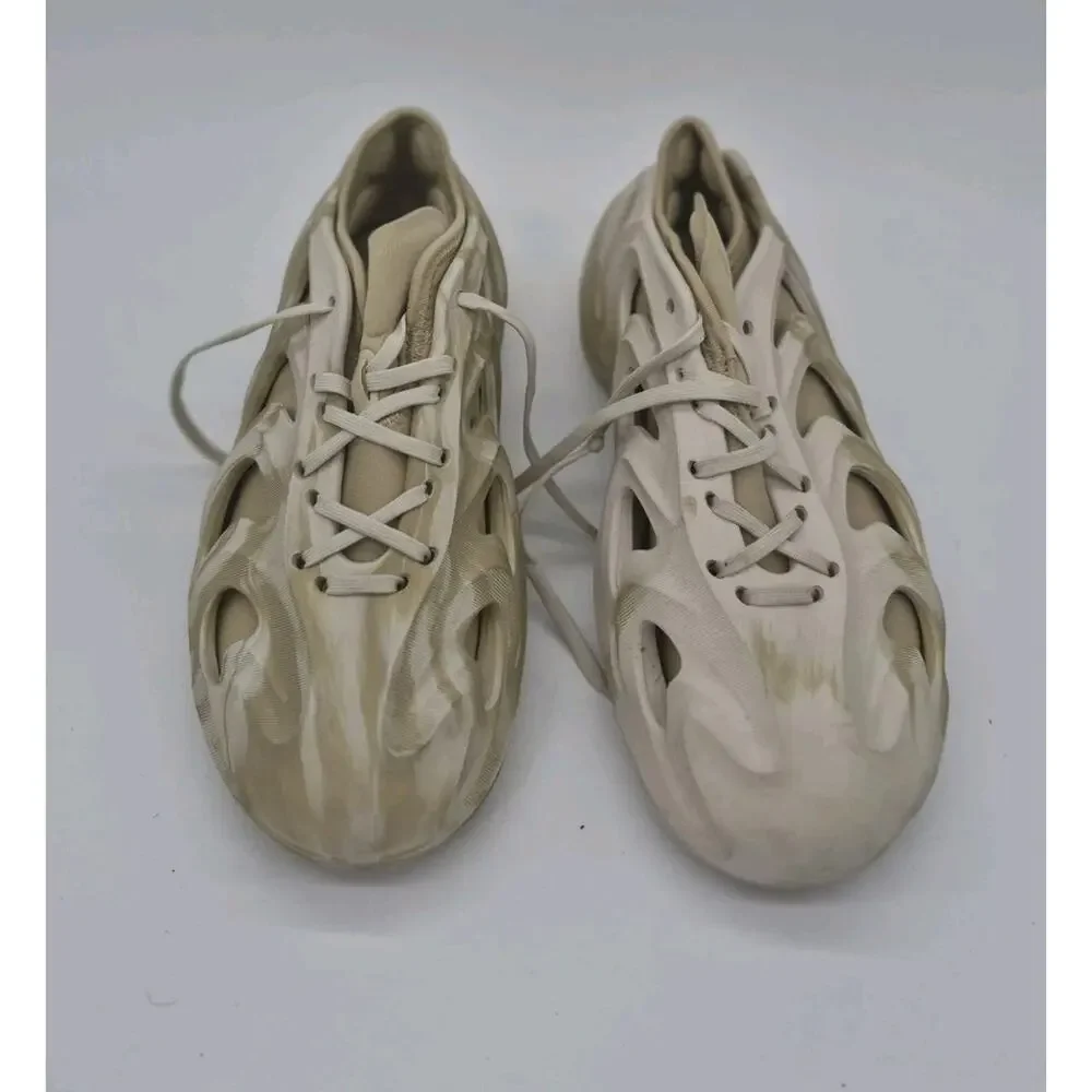 adidas Adifom Q Mens Beige Sneakers Casual Shoes Size 8 GW2217
